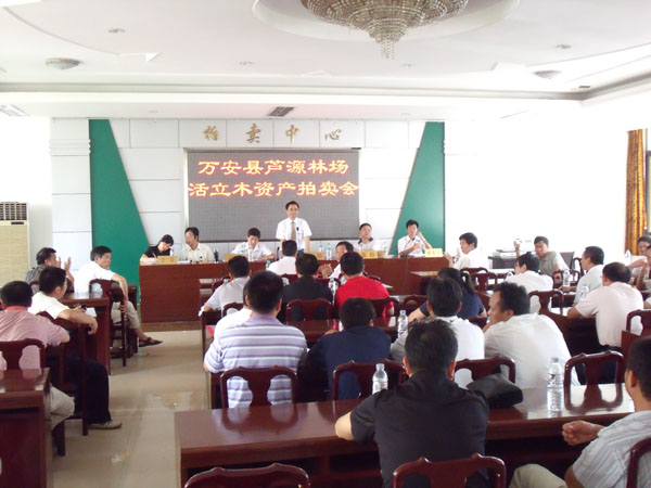 “鑼”換“槌”，“換”出效益